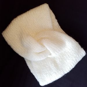 Knit Ear HEADBAND HAT new no tags